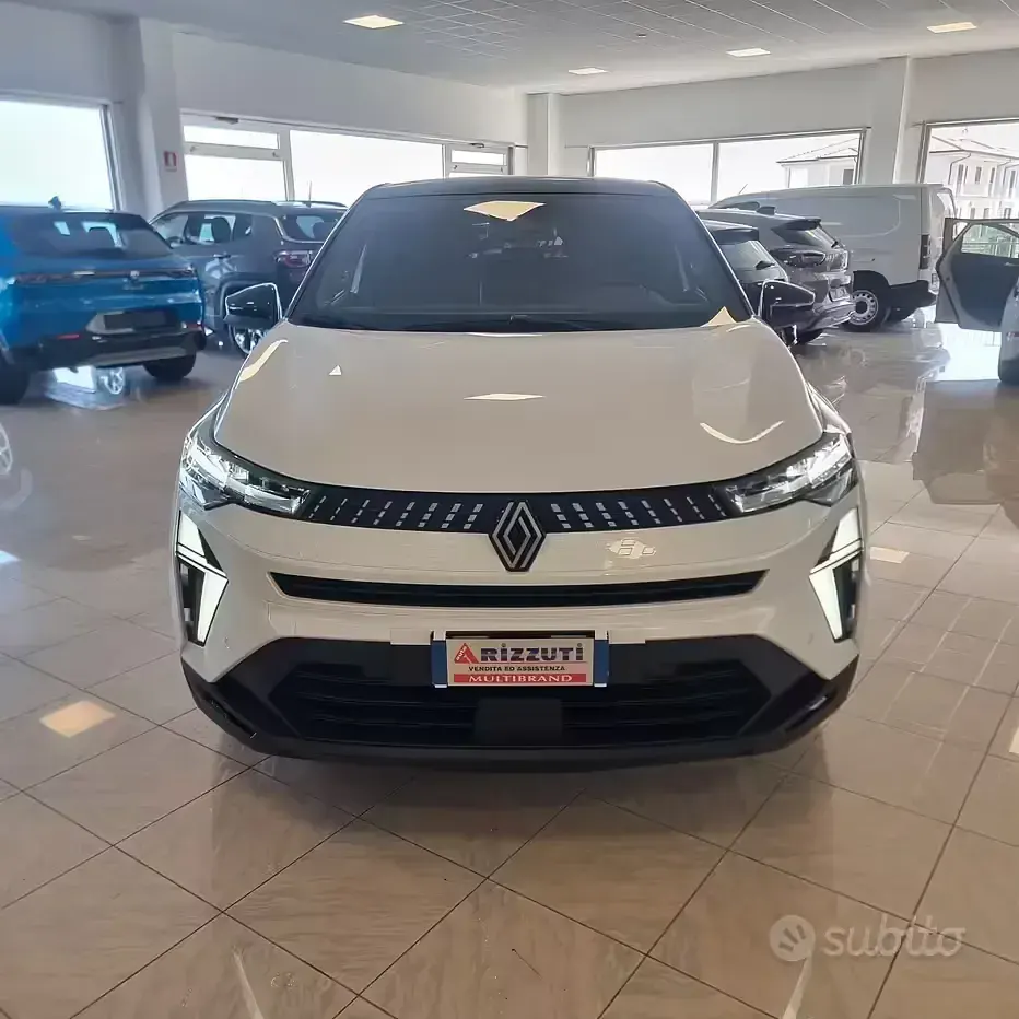 Nuova Renault Captur Techno 120 CV (88 kW) 2026 Bianco SUV