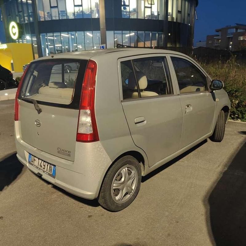 Usata Daihatsu Cuore 58 CV (42 kW) 2007 Bronzo Utilitaria
