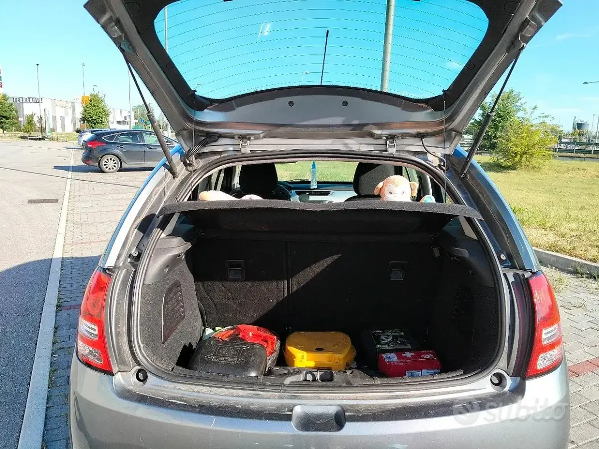 Usata Citroën C3 60 CV (44 kW) 2011 Grigio Utilitaria