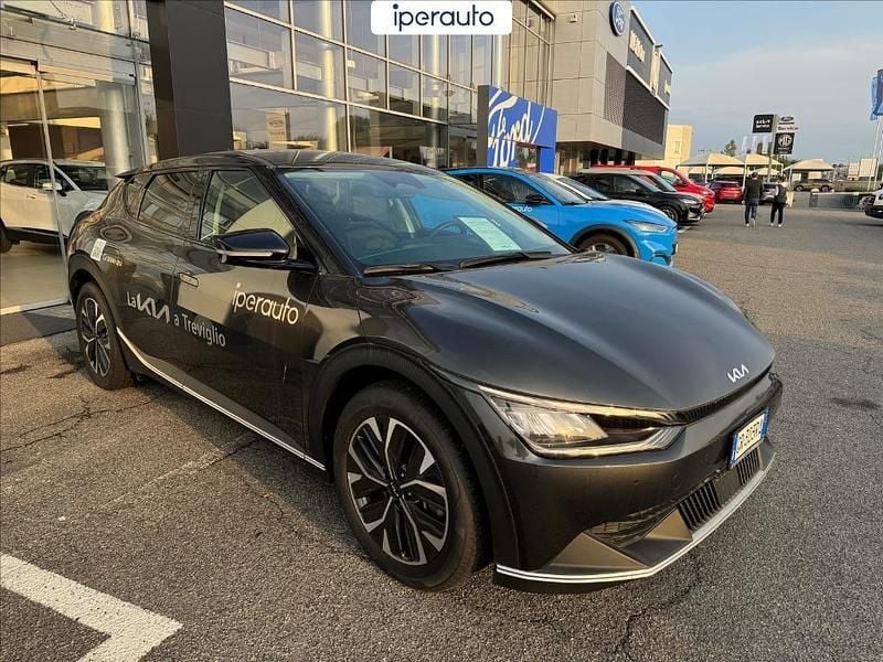 Usata Kia EV6 Air 168 kW (229 CV) 2024 Grigio SUV