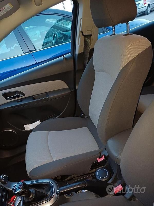 Usata Chevrolet Cruze LT 150 CV (110 kW) 2010 Nero Berlina