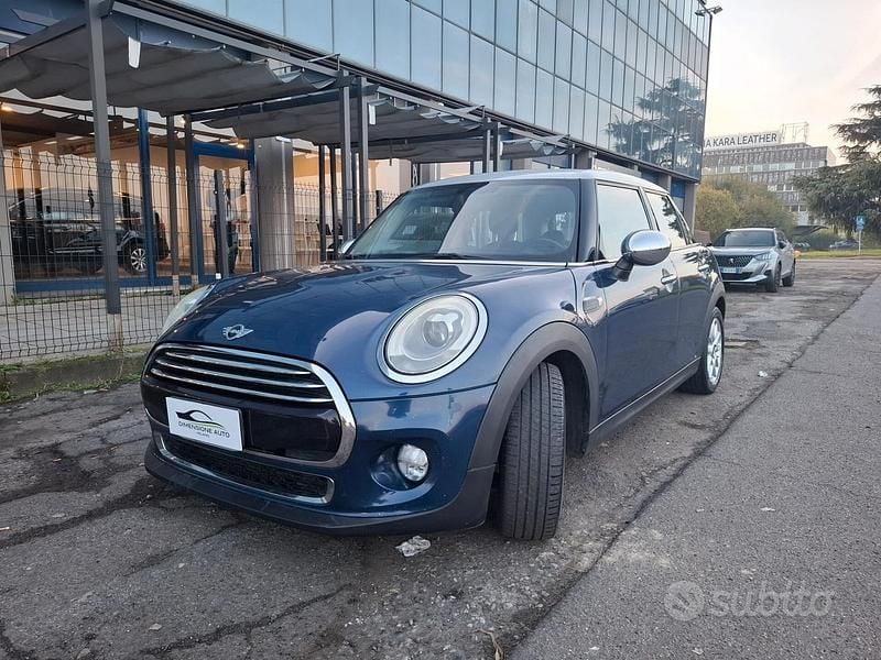Usata Mini Cooper 136 CV (100 kW) 2017 Blu/azzurro Utilitaria