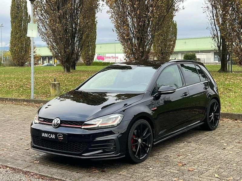 Nero Usata 2018 VW Golf VII GTI Tre volumi | 23.000 € (Buon prezzo) - Immagine 1/4