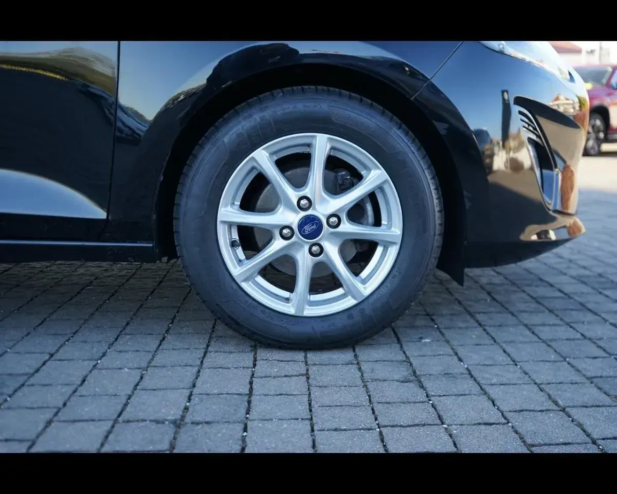 Usata Ford Fiesta 125 CV (91 kW) 2021 Nero Utilitaria