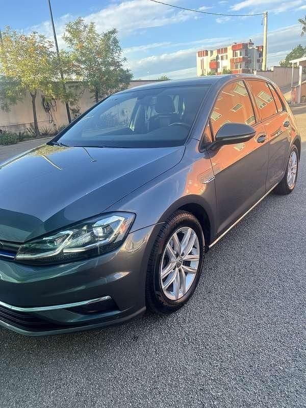Usata VW Golf VIII Highline 131 CV (96 kW) 2020 Berlina