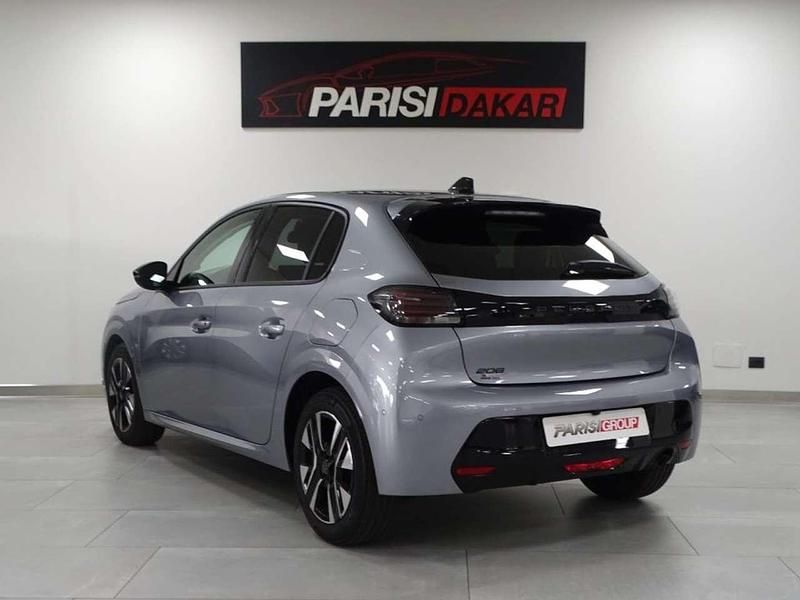 Usata Peugeot 208 Allure 101 CV (74 kW) 2024 Grigio Utilitaria