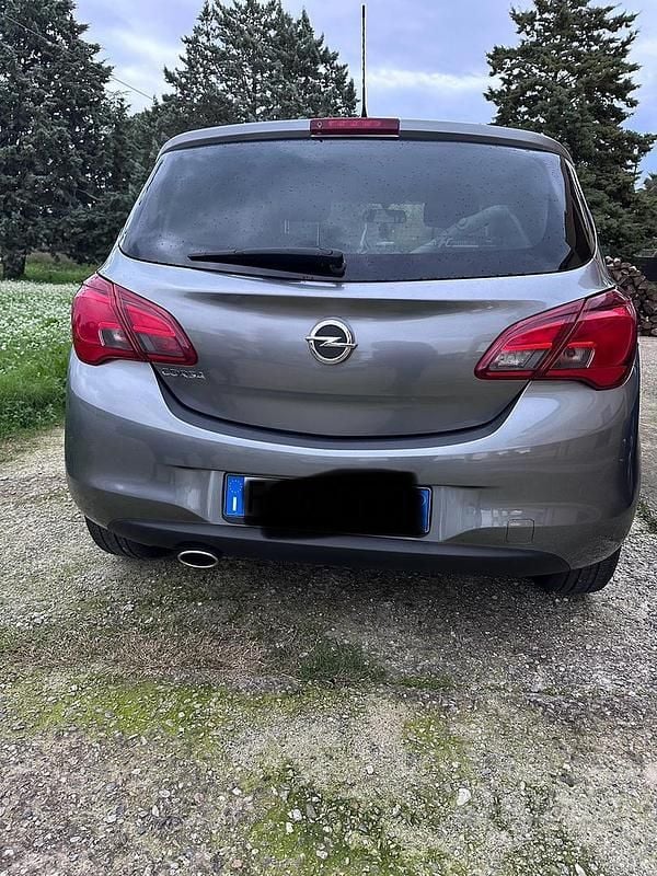 Usata Opel Corsa 90 CV (66 kW) 2017 Grigio Utilitaria
