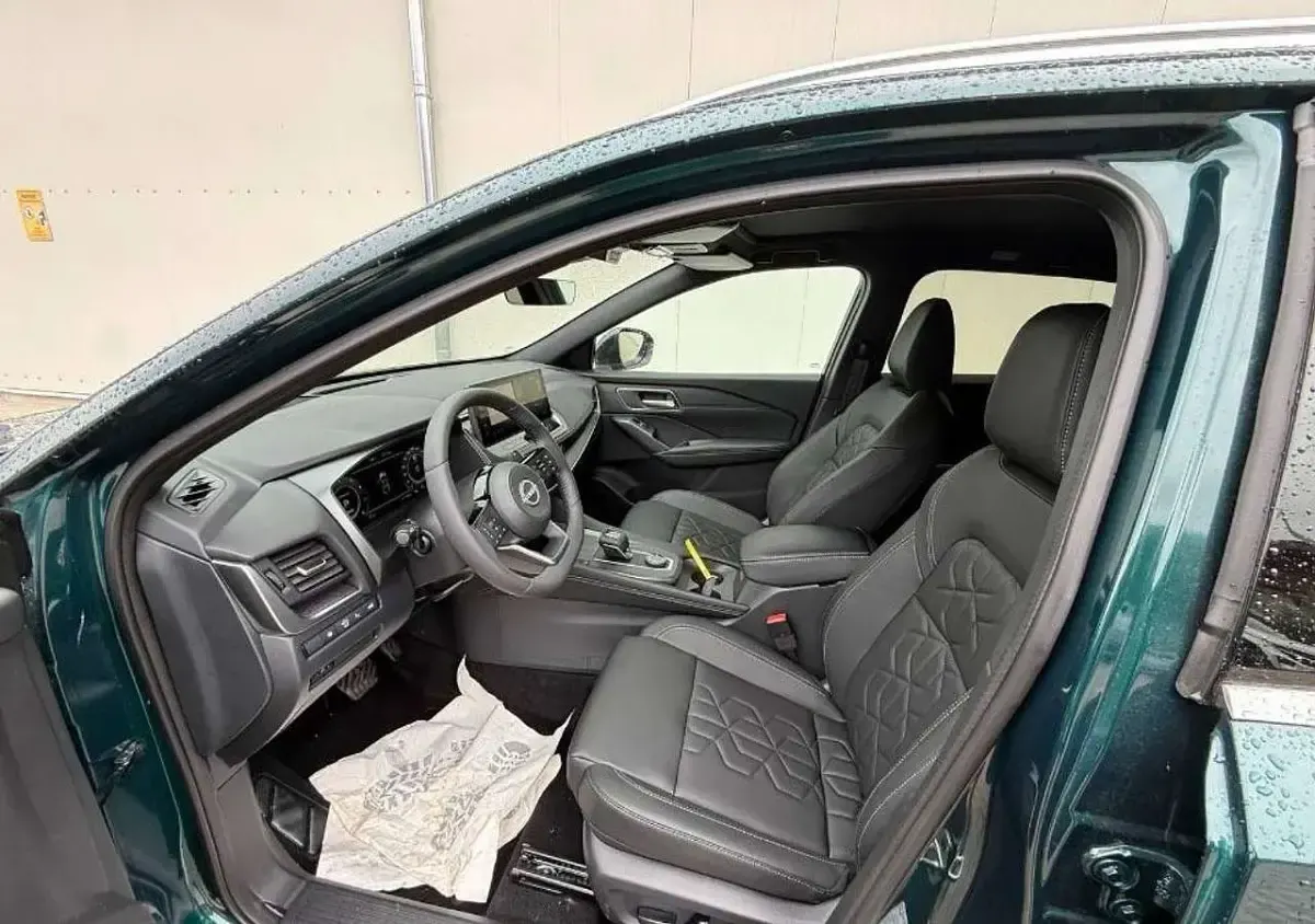 Nuova Nissan Qashqai Tekna 159 CV (116 kW) 2026 Verde SUV