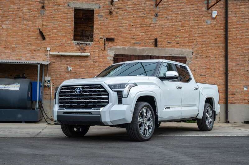 Usata Toyota Tundra 436 CV (320 kW) 2024 Bianco Pick-up