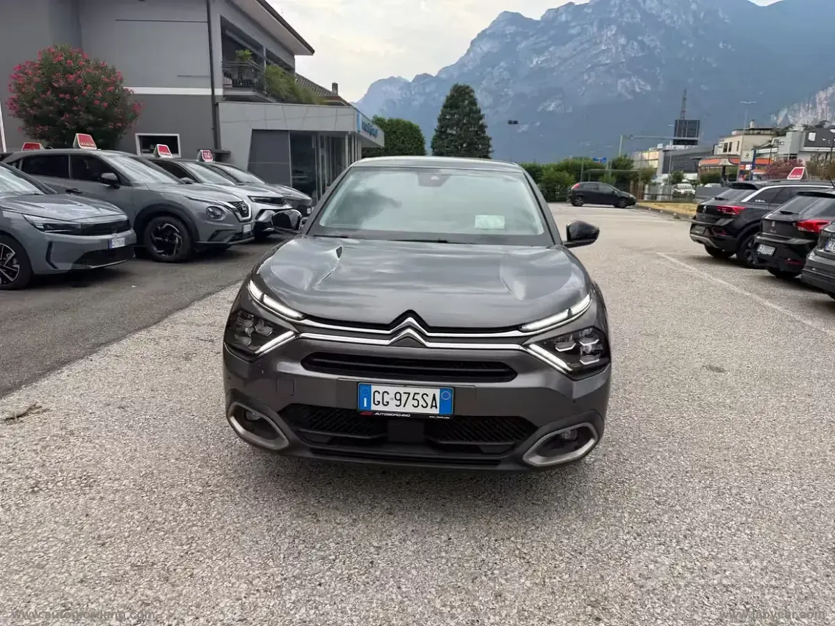 Usata Citroën C4 Feel 131 CV (96 kW) 2022 Berlina