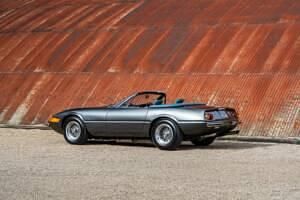 Usata Ferrari Daytona 352 CV (258 kW) 1970 Grigio Coupé