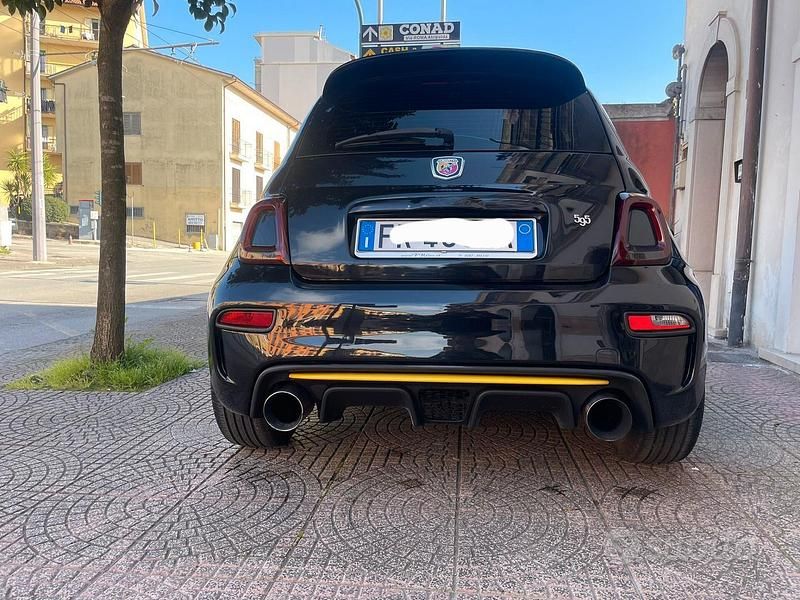 Usata Abarth 595 Competizione 180 CV (132 kW) 2019 Nero Berlina
