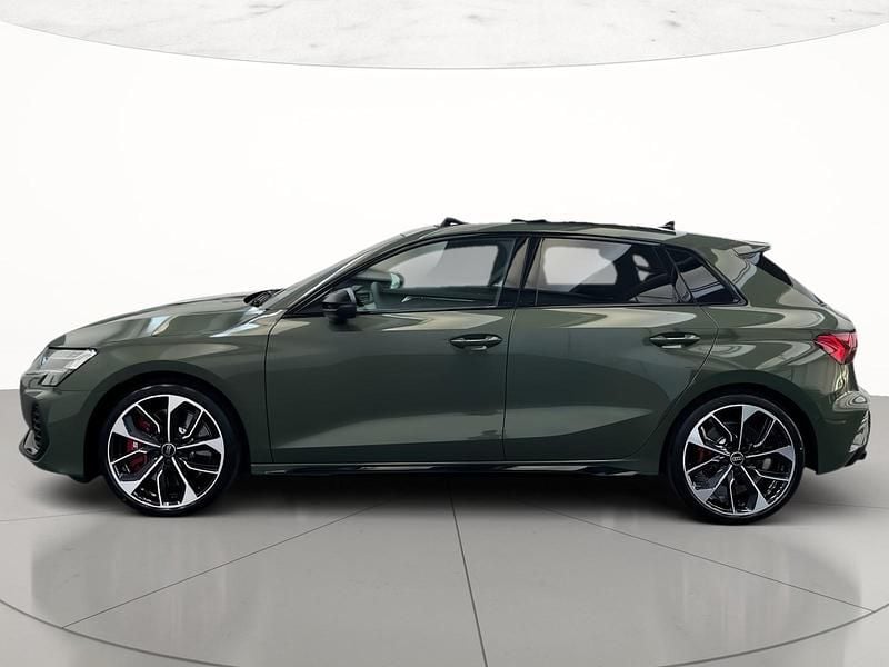 Nuova Audi S3 Sport 333 CV (244 kW) 2026 Verde distretto metallizzato Berlina