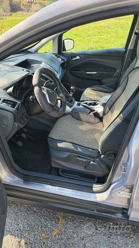Usata Ford C-MAX 115 CV (84 kW) 2011 Grigio Monovolume