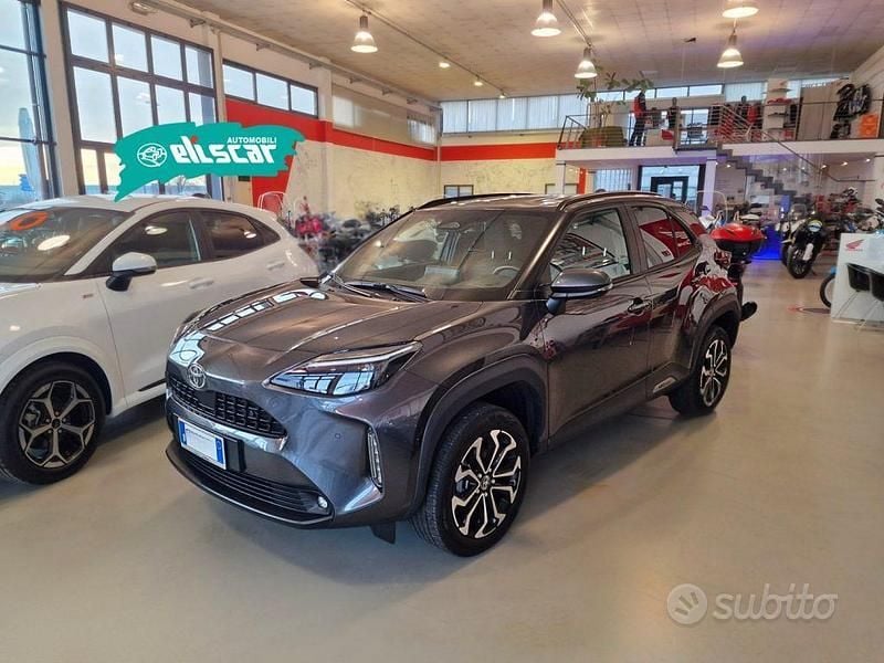 Usata Toyota Yaris Cross Trend 2025 Grigio SUV