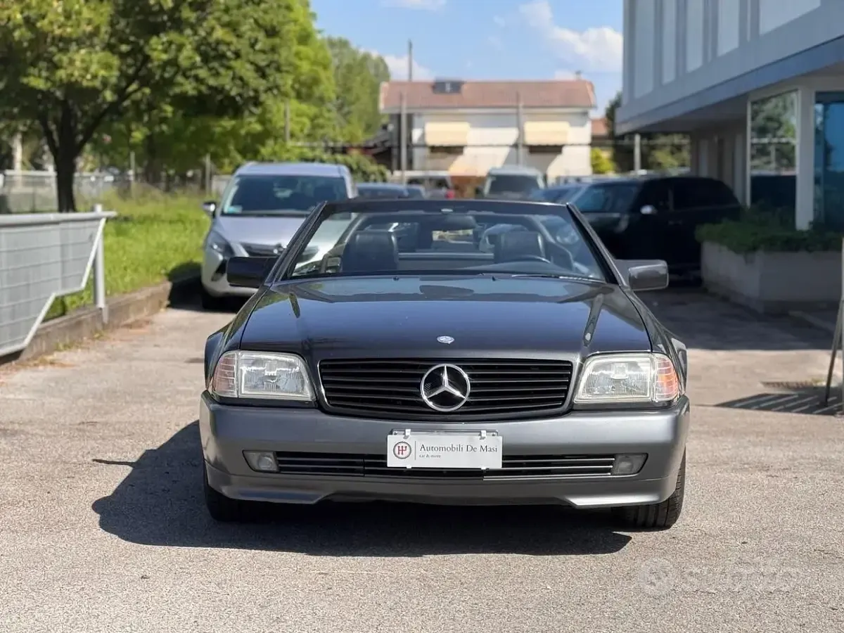 Usata Mercedes SL280 193 CV (141 kW) 1994 Grigio Cabrio