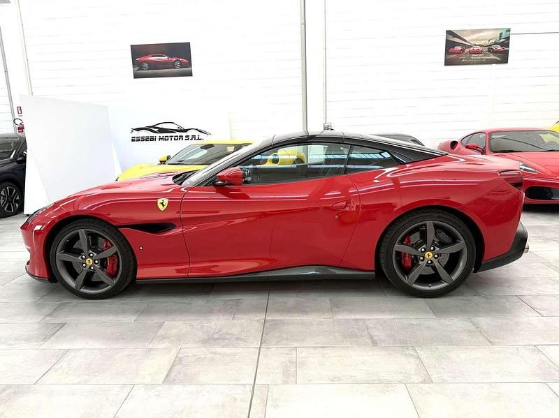 Usata Ferrari Portofino 600 CV (441 kW) 2019 Other Cabrio