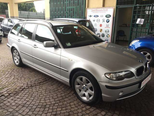 Venduto BMW 320 Serie 3 Touring Elett. auto usate in vendita