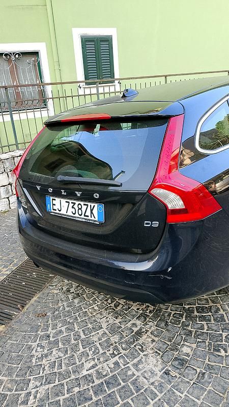 Usata Volvo V60 203 CV (149 kW) 2011 Nero Station wagon