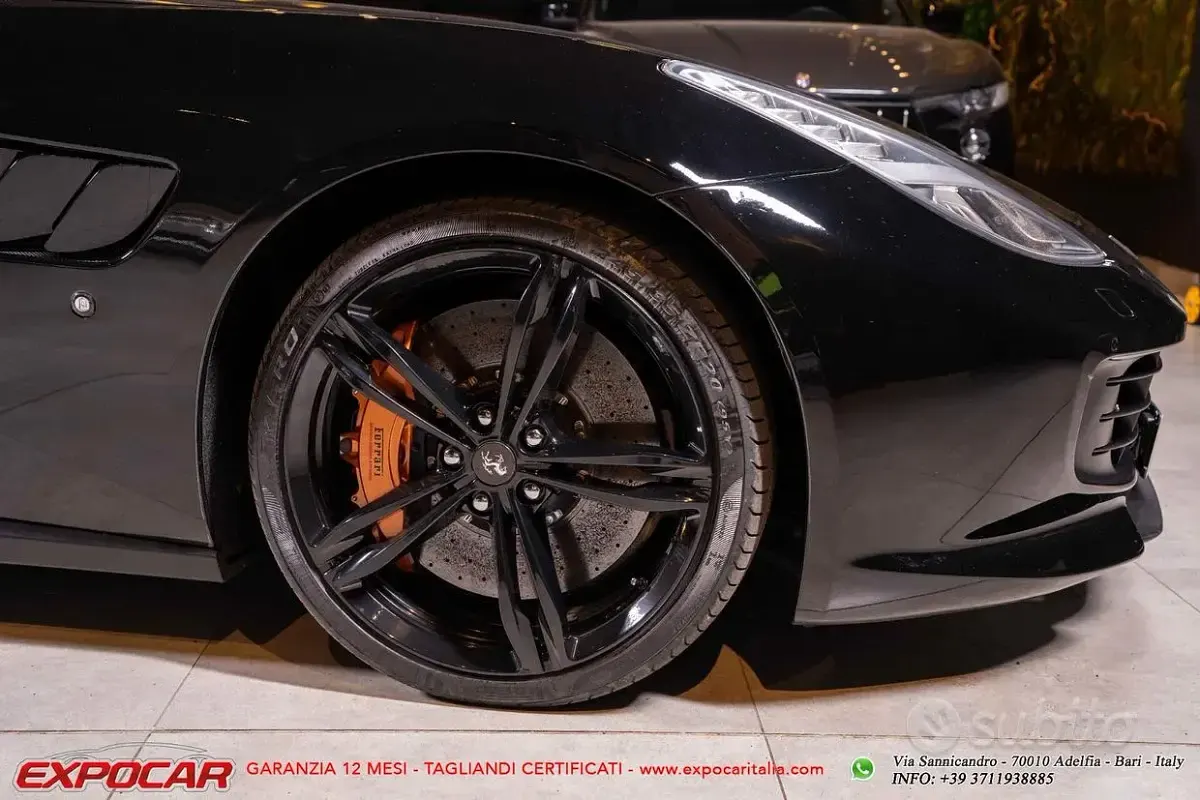 Usata Ferrari GTC4Lusso 689 CV (506 kW) 2019 Nero Station wagon