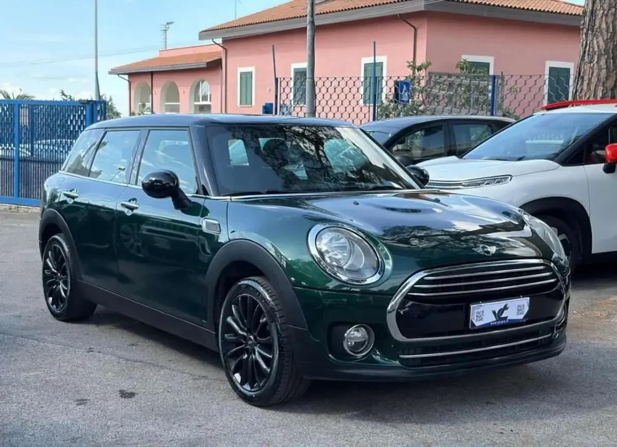 Usata Mini Cooper D Clubman 150 CV (110 kW) 2016 Verde Station wagon