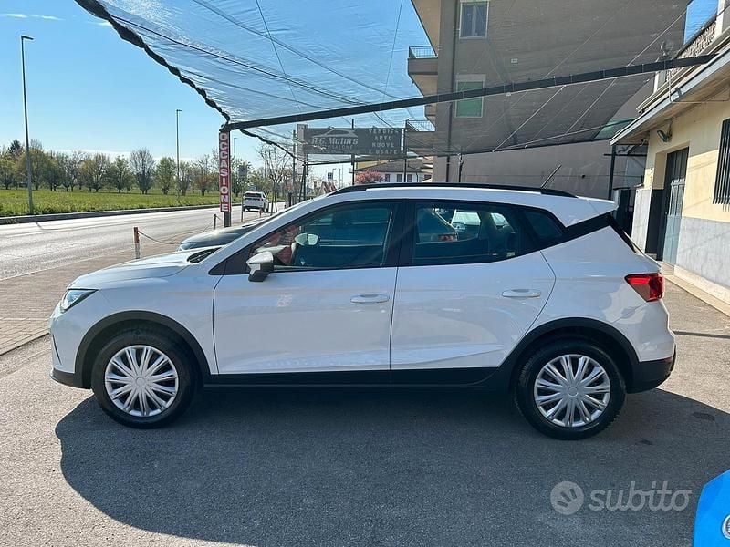 Usata Seat Arona Reference 95 CV (69 kW) 2023 Bianco SUV