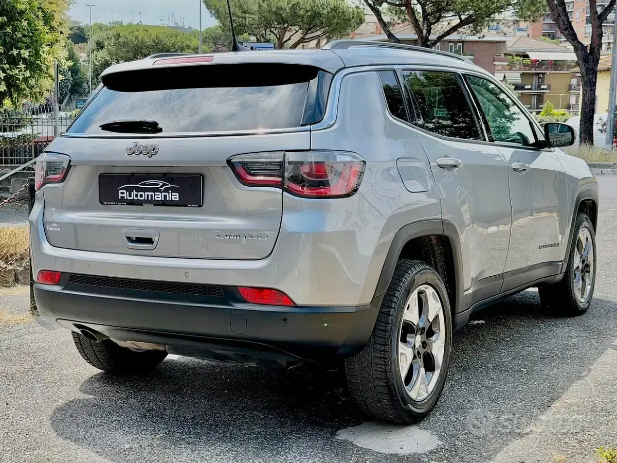Usata Jeep Compass Limited 140 CV (102 kW) 2019 Grigio SUV