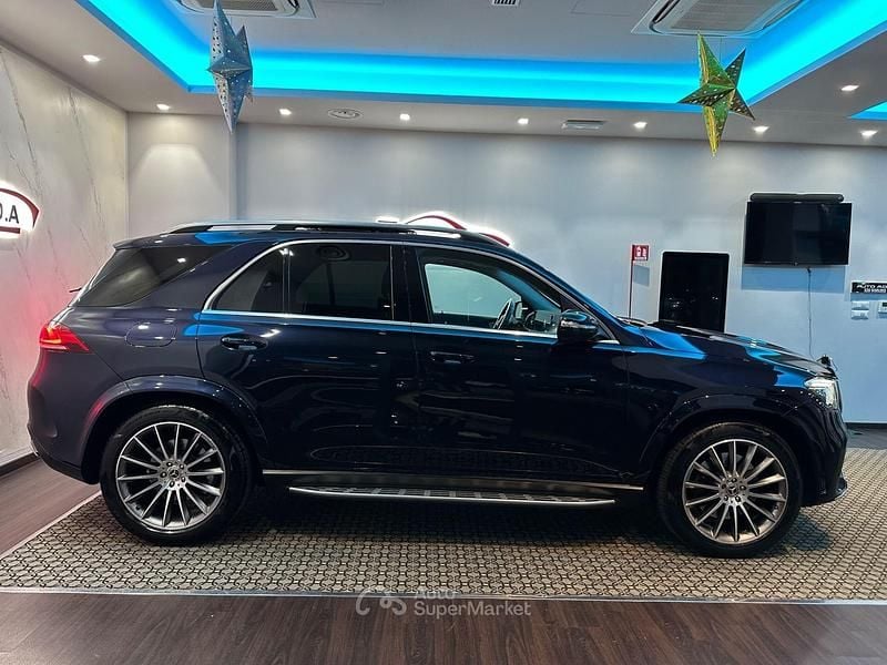 Usata Mercedes GLE300 Premium 245 CV (180 kW) 2020 Blu/azzurro SUV