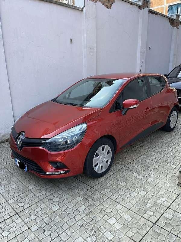 Usata Renault Clio IV Life 90 CV (66 kW) 2018 Berlina