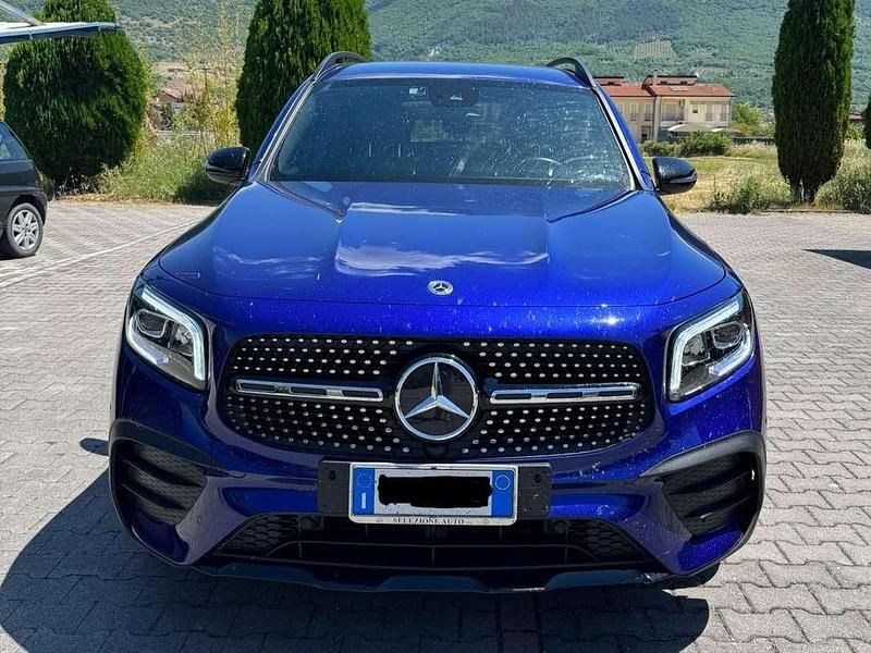 Usata Mercedes GLB200 Premium 150 CV (110 kW) 2021 Blu/azzurro SUV