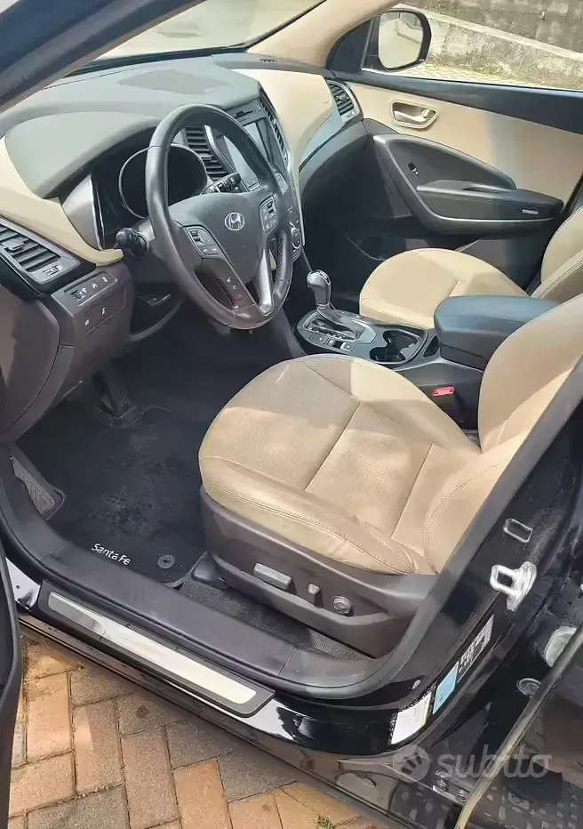 Usata Hyundai Santa Fe 197 CV (144 kW) 2014 Nero SUV