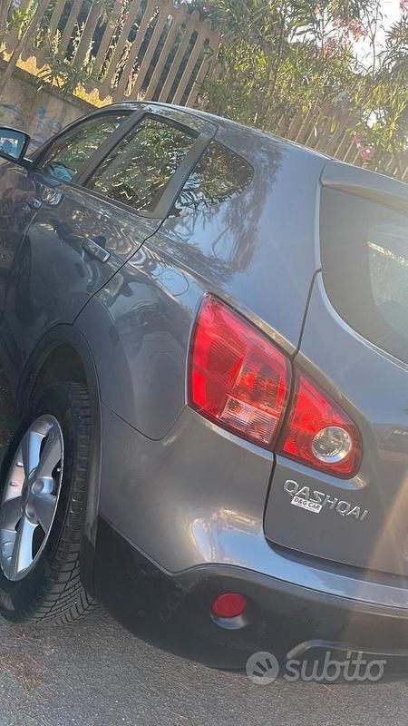 Usata Nissan Qashqai 2009 Grigio SUV