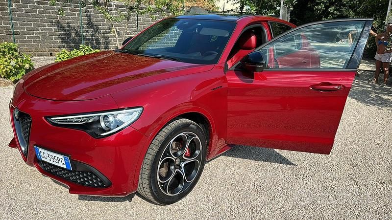 Usata Alfa Romeo Stelvio Veloce 210 CV (154 kW) 2019 Rosso SUV