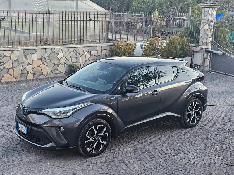 Grigio Usata 2021 Toyota C-HR Trend SUV | 17.500 € (Ottimo prezzo) - Immagine 1/4