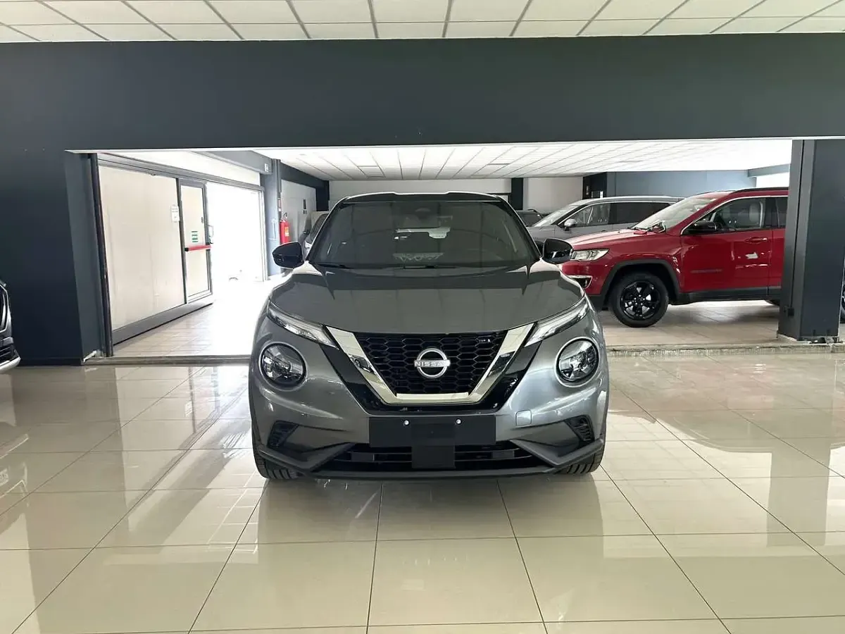 Nuova Nissan Juke N-Connecta 114 CV (83 kW) 2026 Grigio SUV