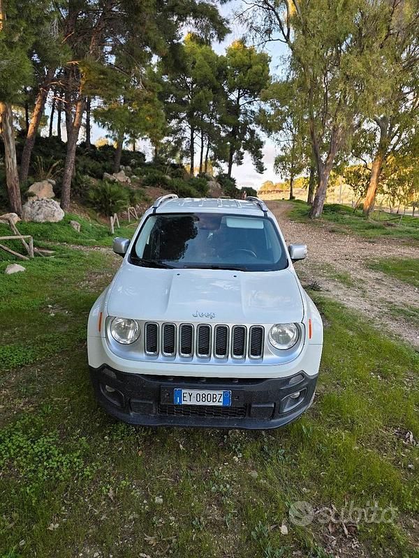 Usata Jeep Renegade Limited 140 CV (102 kW) 2015 Bianco SUV