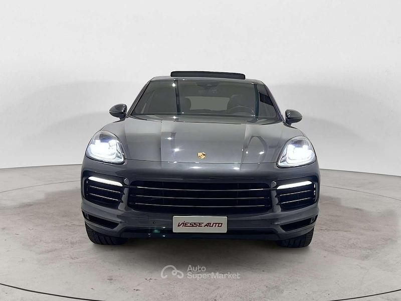 Usata Porsche Cayenne 462 CV (339 kW) 2019 Grigio SUV