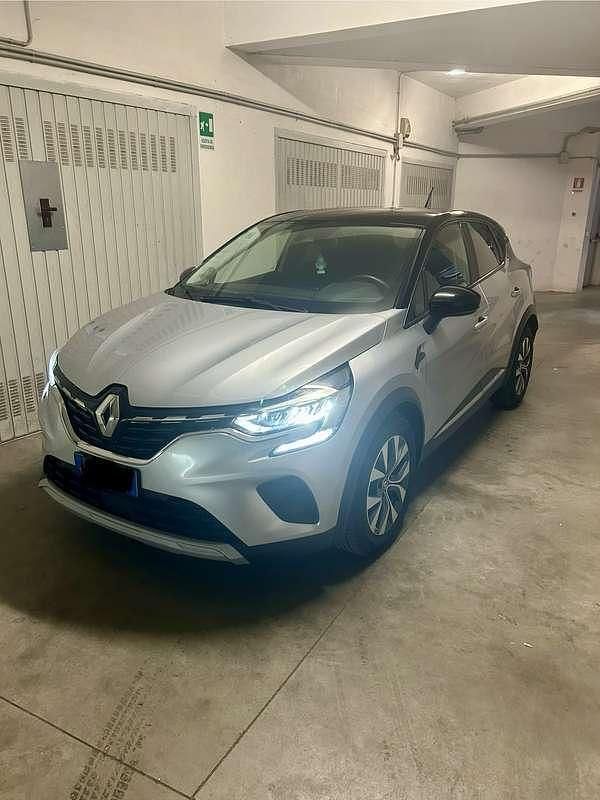 Usata Renault Captur Zen 91 CV (66 kW) 2021 SUV