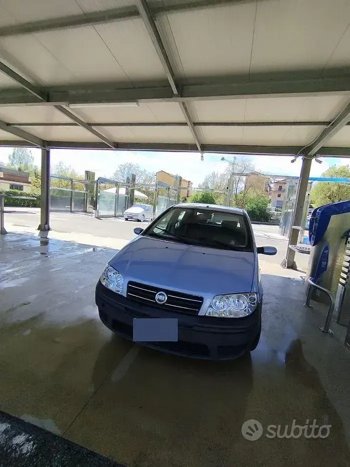 Usata Fiat Punto 69 CV (50 kW) 2003 Utilitaria