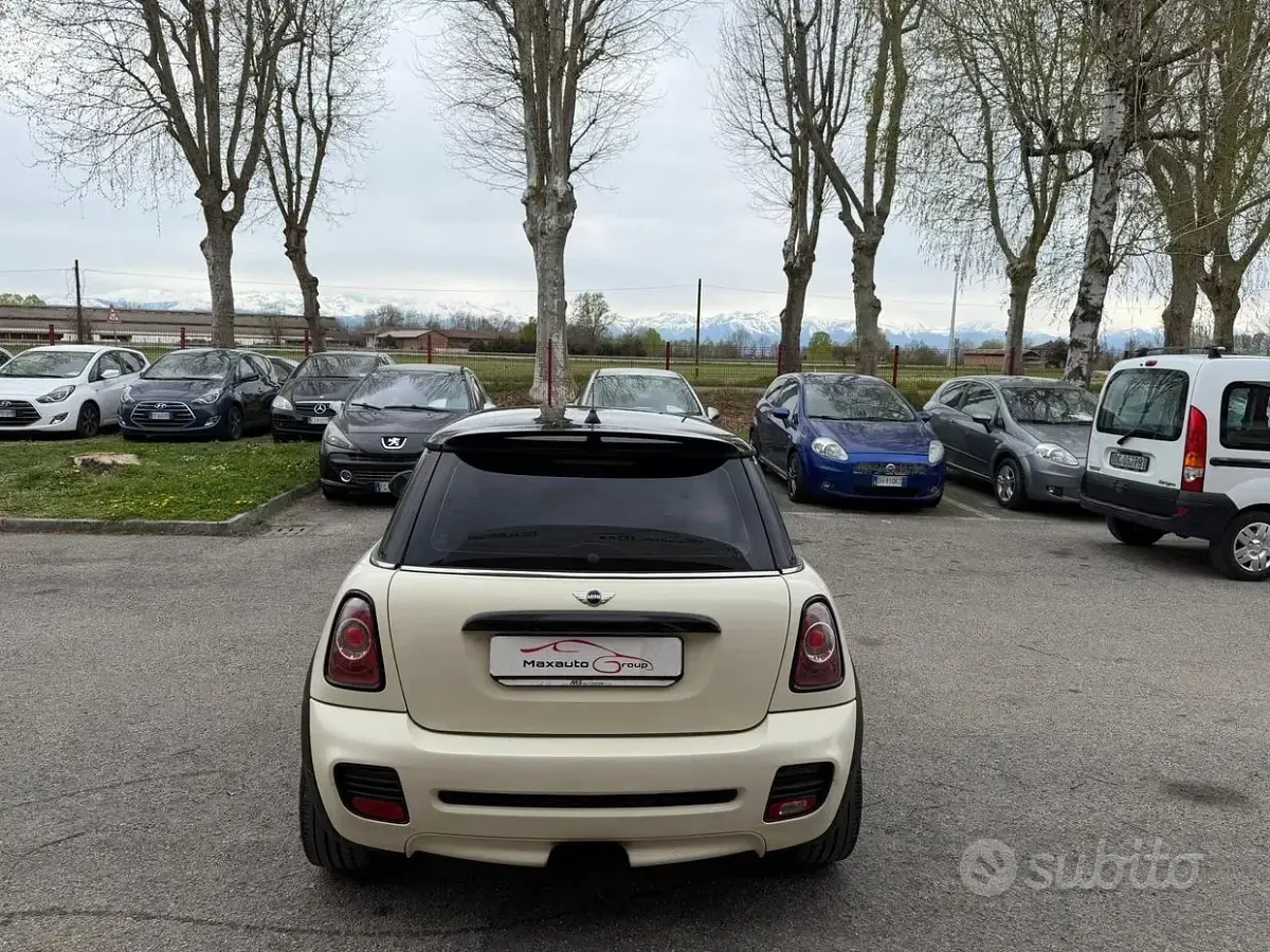 Usata Mini John Cooper Works Coupé 184 CV (135 kW) 2013 Bianco Coupé
