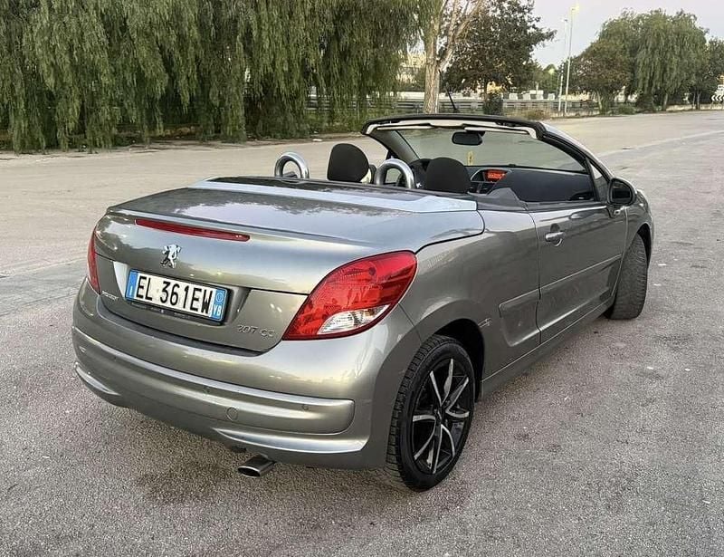 Usata Peugeot 207 CC Allure 120 CV (88 kW) 2012 Cabrio