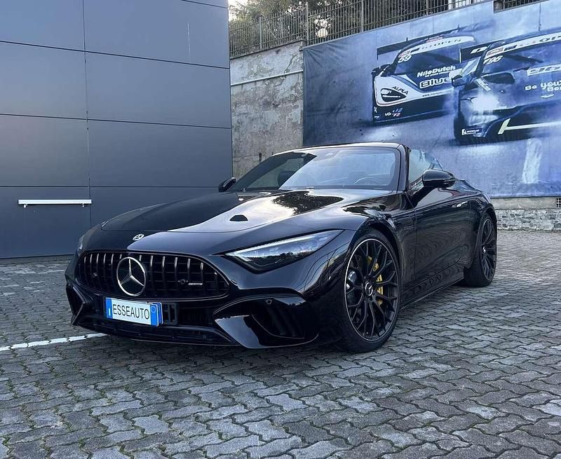 Usata Mercedes SL63 AMG AMG Line Premium Plus 585 CV (430 kW) 2022 Nero Cabrio