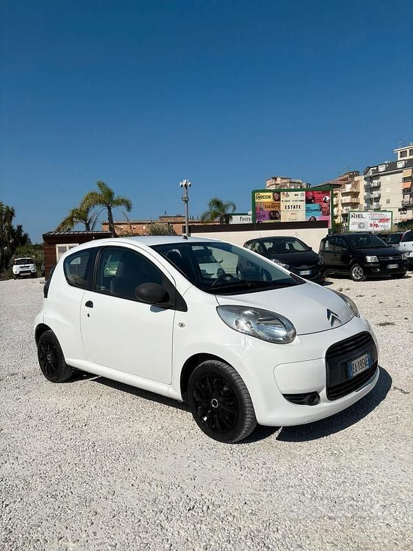 Usata Citroën C1 68 CV (50 kW) 2010 Bianco Utilitaria