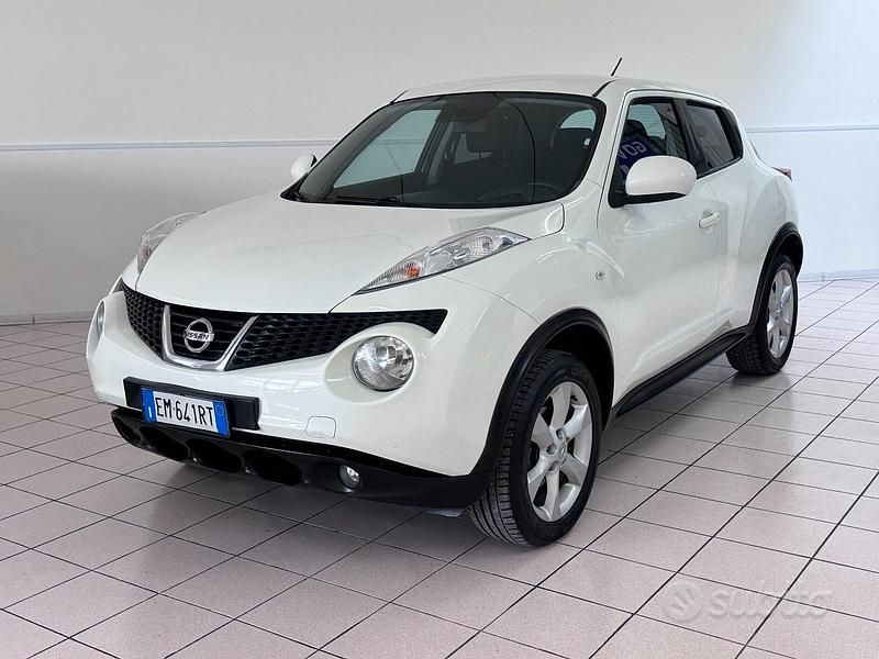 Usata Nissan Juke Tekna 110 CV (80 kW) 2012 Bianco SUV