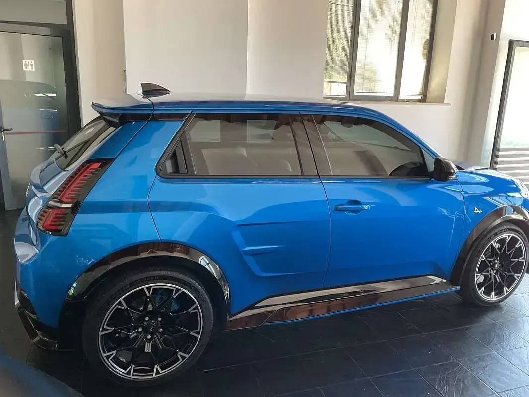 Usata Alpine A290 131 kW (179 CV) 2025 Blu Utilitaria