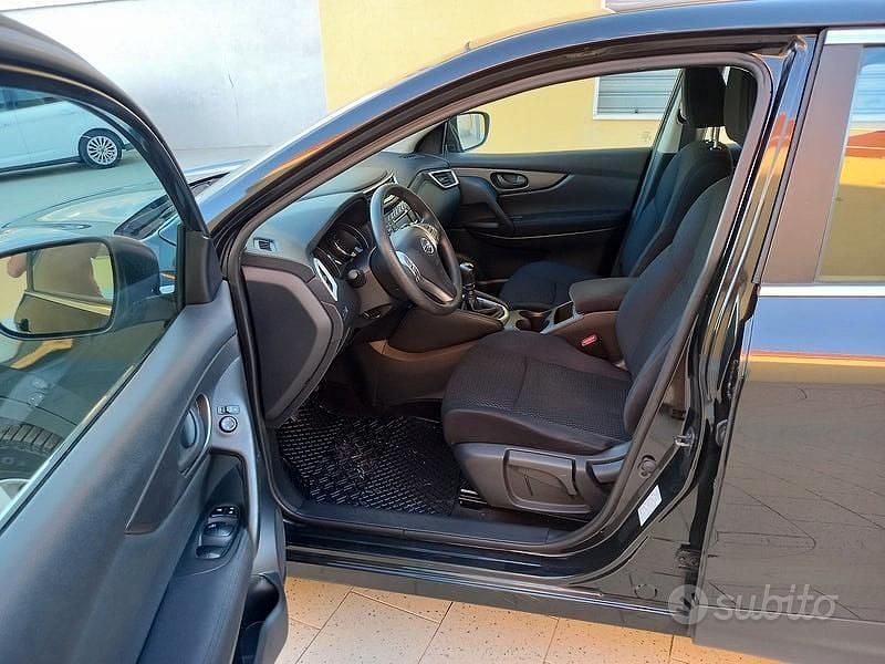 Usata Nissan Qashqai 2014 Nero SUV