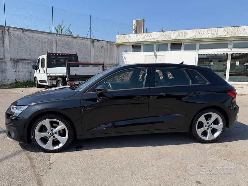 Gebraucht Audi A3 Advanced 150 PS (110 kW) 2022 Schwarz Limousine