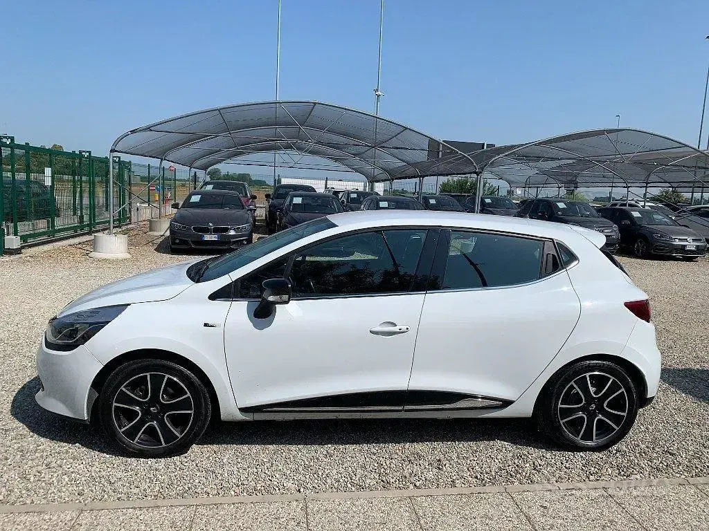 Usata Renault Clio IV 75 CV (55 kW) 2015 Bianco Berlina