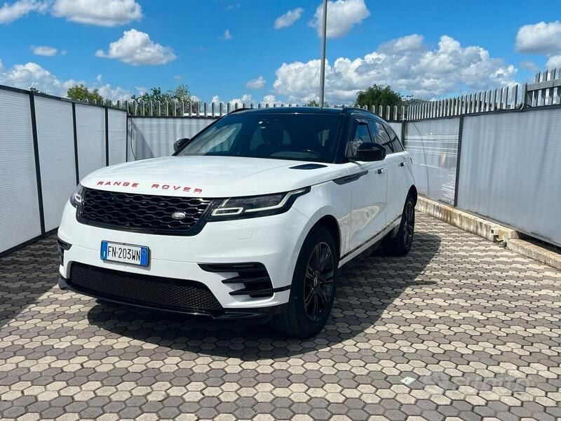 Bianco Usata 2018 Land Rover Range Rover Velar R-Dynamic SUV | 22.870 € (Super prezzo) - Immagine 1/4