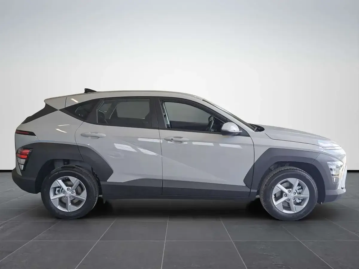 Nuova Hyundai Kona 102 CV (75 kW) 2026 Cyber gray metallic SUV